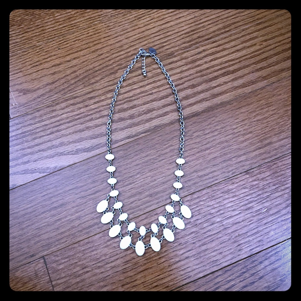 Reversible Drops Necklace Wine/White